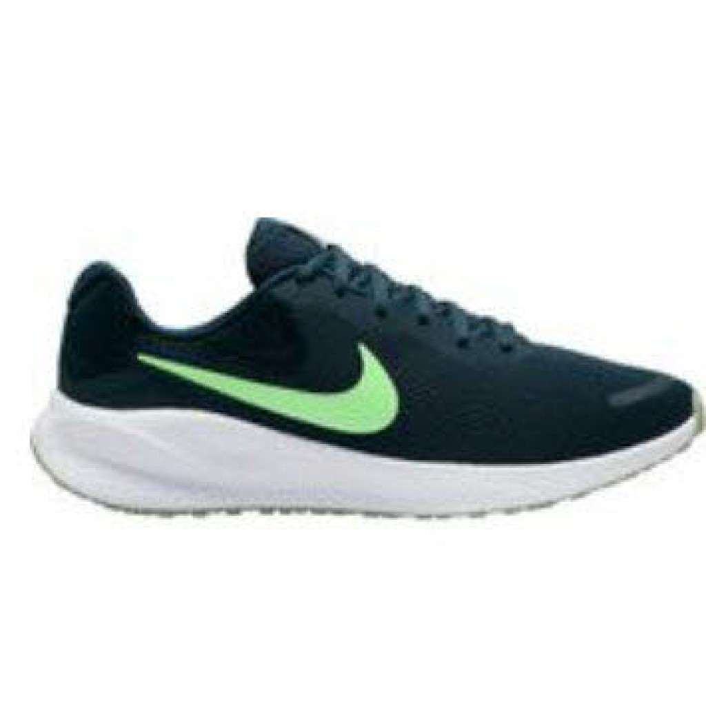 Nike Revolution 7